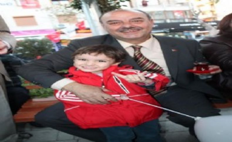 Taşer rakiplerini AVM’lere benzetti